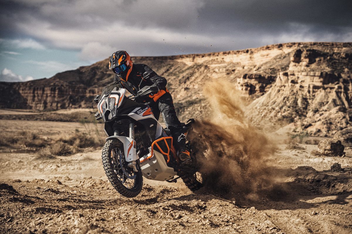 ktm super adventure 1290 r price